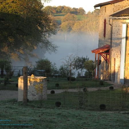 La Ferme De Pomereix Le Dorat 外观 照片